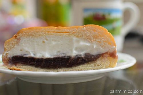 パスコたっぷりホイップあんぱん中身