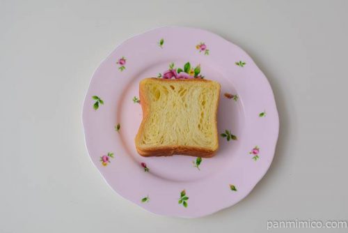 タカキベーカリースイートデニッシュブレッド皿盛り