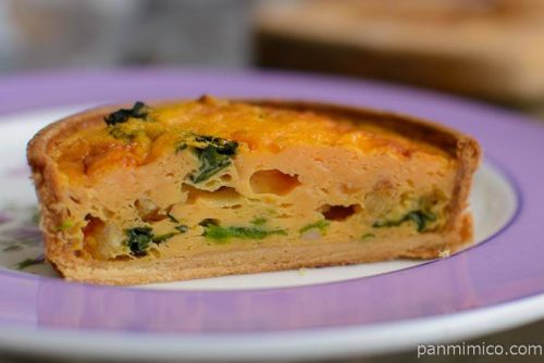ほうれん草と貝柱とオレンジのキッシュ中身