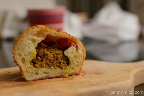 テーラテールトマトオリエンタル中身