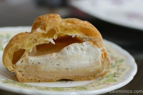 ロピア丸福珈琲店の珈琲シュー中身