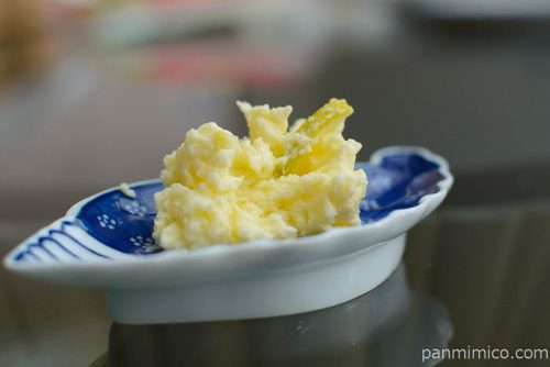 明治スプレッタブルレモンシュガーバター横