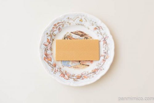 バビグランワッフェリーニキャラメル皿盛り