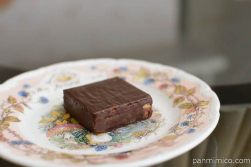 バビヴィエネッズィバニラアップ