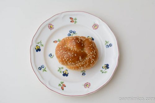 フジパンもちふわロール皿盛り