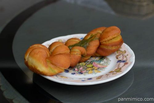 ほろにが抹茶のツイストドーナツ【フジパン】横