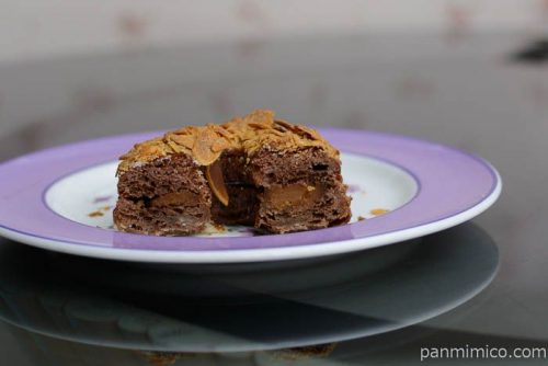 クロワッサンドーナツショコラ アーモンドキャラメリゼ中身