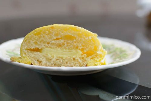 しっとりレモンパン～瀬戸内産レモン～【ローソン】中身