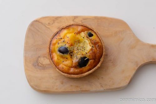ブラックオリーブとチーズのキッシュロレーヌベーカリー89