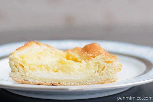 塩チーズケーキデニッシュ【パスコ】中身