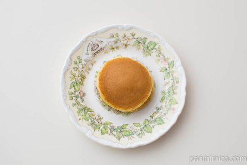 ふんわりソフトパンケーキ 玄米ミルクホイップ【フジパン】皿盛り