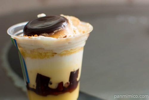 窯出しプリンのパフェ【ファミリーマート】横