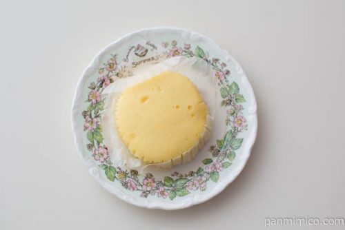 クリームチーズ蒸しケーキ【ヤマザキ】皿盛り