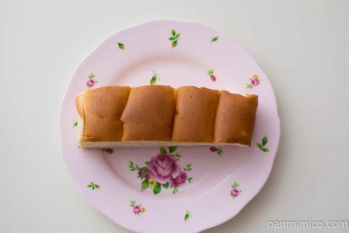 パスコ 大人の味わい牛乳パン オレンジ＆ヨーグルトクリーム皿盛り