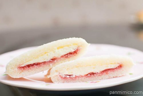 ランチパック ストロベリーチーズケーキ風味【ヤマザキ】皿盛り