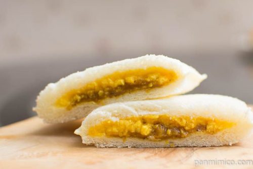 ランチパック オムレツ風（牛すじカレーソース）【ヤマザキ】皿盛り