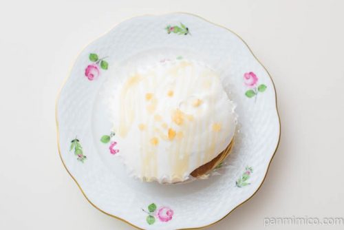 ココナッツミルククリームのパンケーキ【ローソン】皿盛り