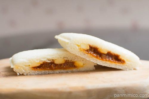 ランチパック(チーズタッカルビ)【ヤマザキ】皿盛り