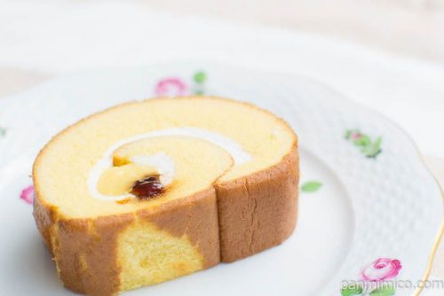 プリンロール（北海道産生クリーム使用）（4）【ヤマザキ】皿盛り