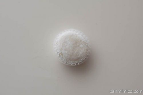 「沖縄県産黒糖のメロンパン」中身