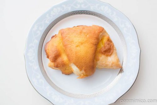 アーモンドデニッシュ【ヤマザキ】上から見た図