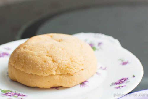 キャラメロン【ニシカワ食品】横から見た図