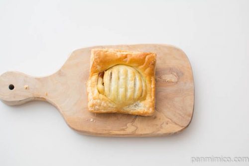 ホット・セイボリーパイ デミグラスハンバーグミスタードーナツ上から見た図