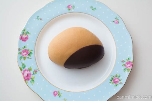 しっとりマロンパン【ローソン】上から見た図