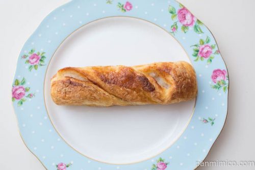 マカロンとくるみのデニッシュ【ヤマザキ】上から見た図