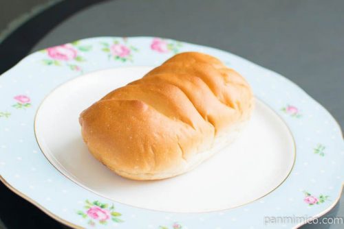 【伯雲軒】ブドーパン横から見た図