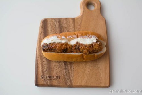 タルタルソースのチキン南蛮カツロール【ローソン】上から見た図