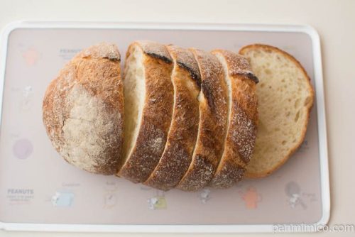 石窯モーニングフランス【タカキベーカリー】上から見た図