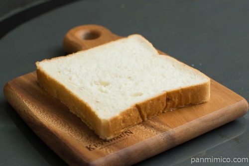 もち麦食パン【タカキベーカリー】横から見た図