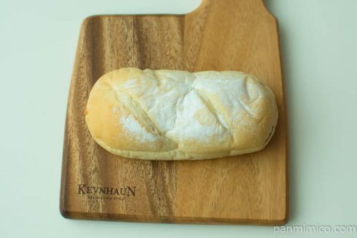 ダブルコーヒークリームコッペパン【ヤマザキ】上から見た図