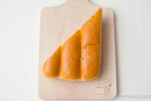 牛乳パン【セブンイレブン】上から見た図