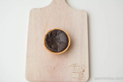 北海道【SIX COFFEE＆CHOCOLATE】窯出しタルト濃厚ショコラ上から見た図