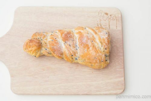 あんホイップのデニッシュコロネ【ファミリーマート】上から見た図