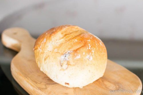 ブーランジュリー エピカントリーブレッド横から見た図