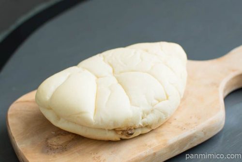 餃子パン【第一パン】横から見た図