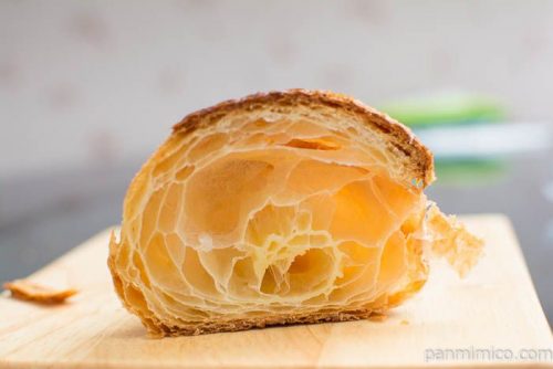 【イスズベーカリー】本店中身はこんな感じ