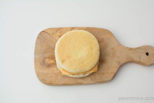 マフィンサンド エッグチーズ【Pasco】上から見た図