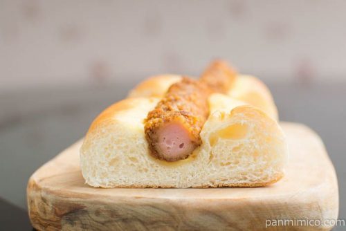 ソースカツソーセージ【Pasco】断面図