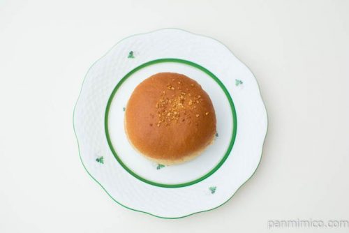 NL ブランのダブルクリームパン【ローソン】上から見た図