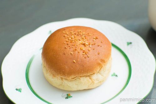 NL ブランのダブルクリームパン【ローソン】横から見た図