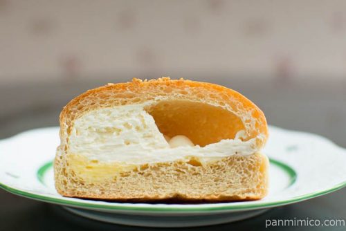 NL ブランのダブルクリームパン【ローソン】断面図