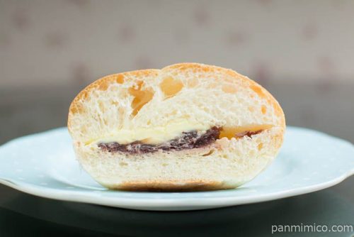 フランスサンド（粒あん＆マーガリン）【ヤマザキ】断面図