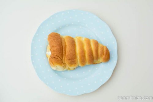 スイートコロネ(カスタード&ミルク)【ファミリーマート】上から見た図