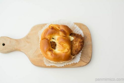 まーるいコロッケパン【ヤマザキ】上から見た図