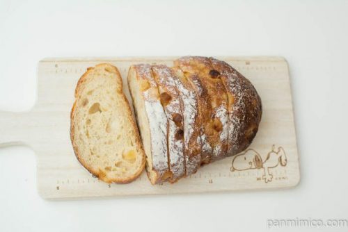 石窯国産りんご【タカキベーカリー】上から見た図