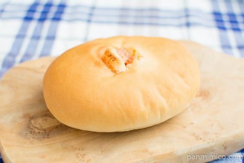 国産小麦の濃厚明太子パン【Pasco】横から見た図